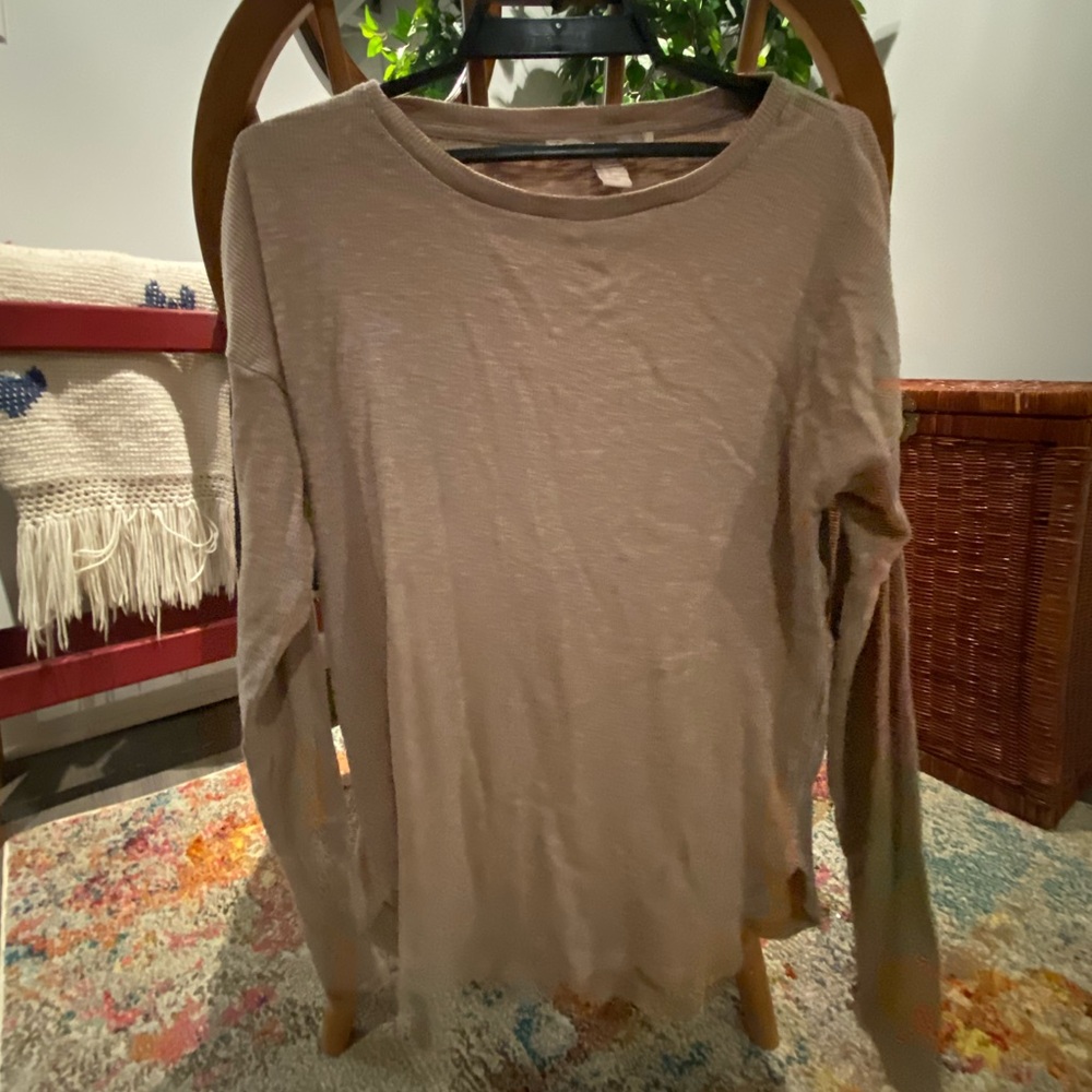 Basic Ribbed Long Sleeve - Picture 4 of 5